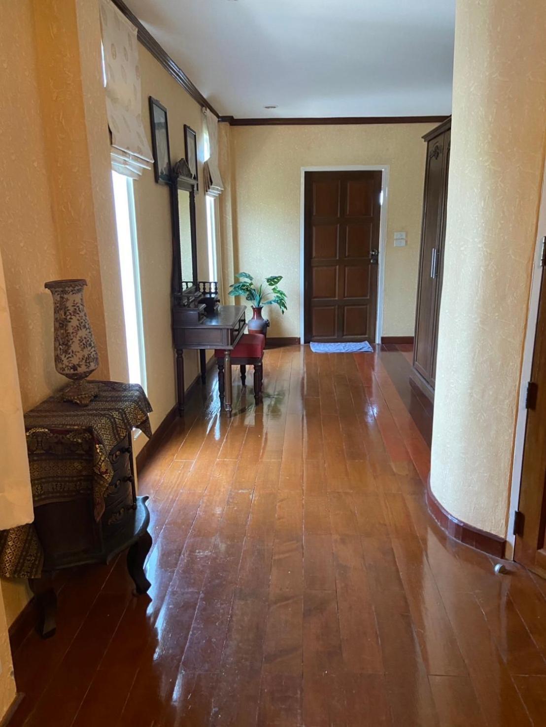 Hua Hin White Villa Hotel - Sha Certified Екстер'єр фото