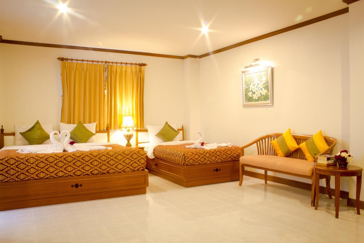 Hua Hin White Villa Hotel - Sha Certified Екстер'єр фото
